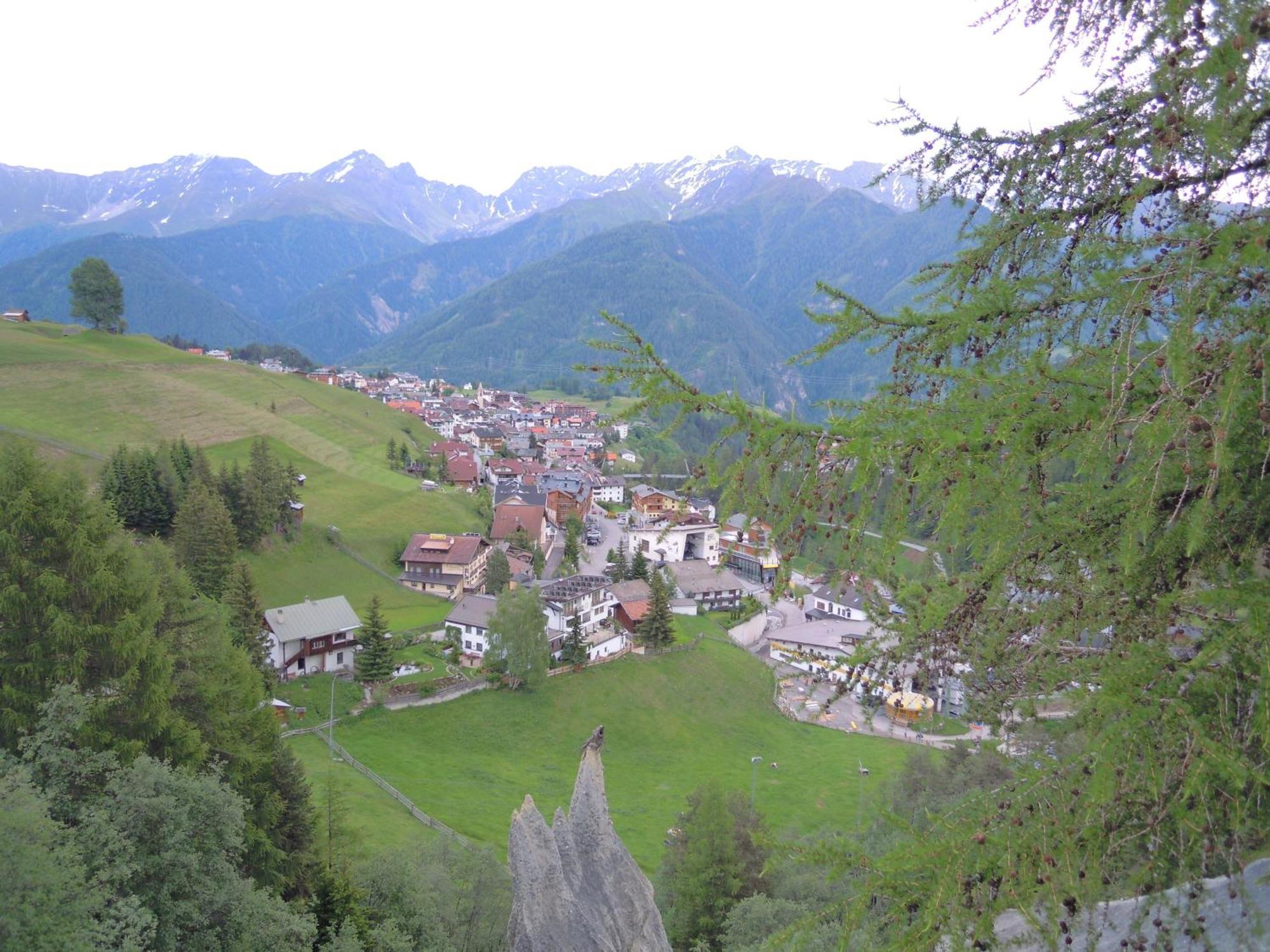 Hotel Garni Zerzer Serfaus Exteriör bild