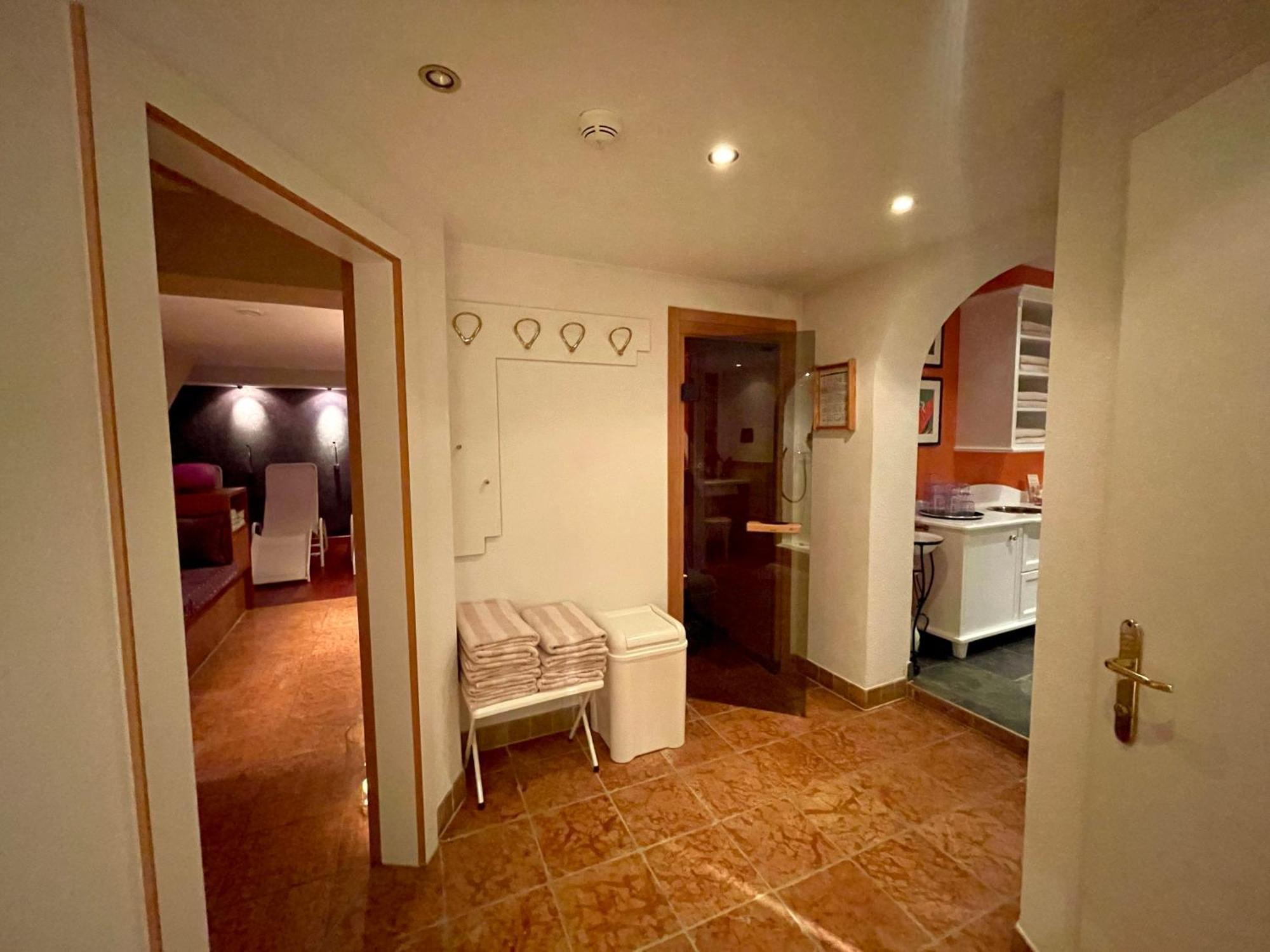Hotel Garni Zerzer Serfaus Exteriör bild